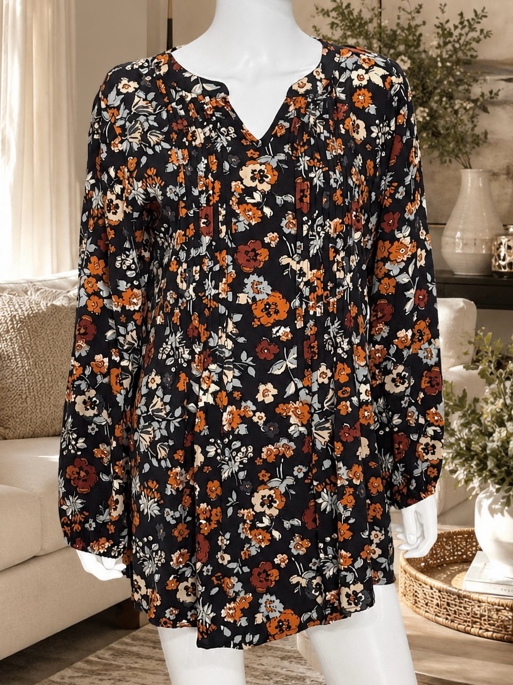 NWT 𝘾𝙧𝙖𝙘𝙠𝙚𝙧 𝘽𝙖𝙧𝙧𝙚𝙡 Floral Top Size Large